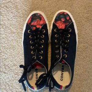 Converse all star woman’s shoe